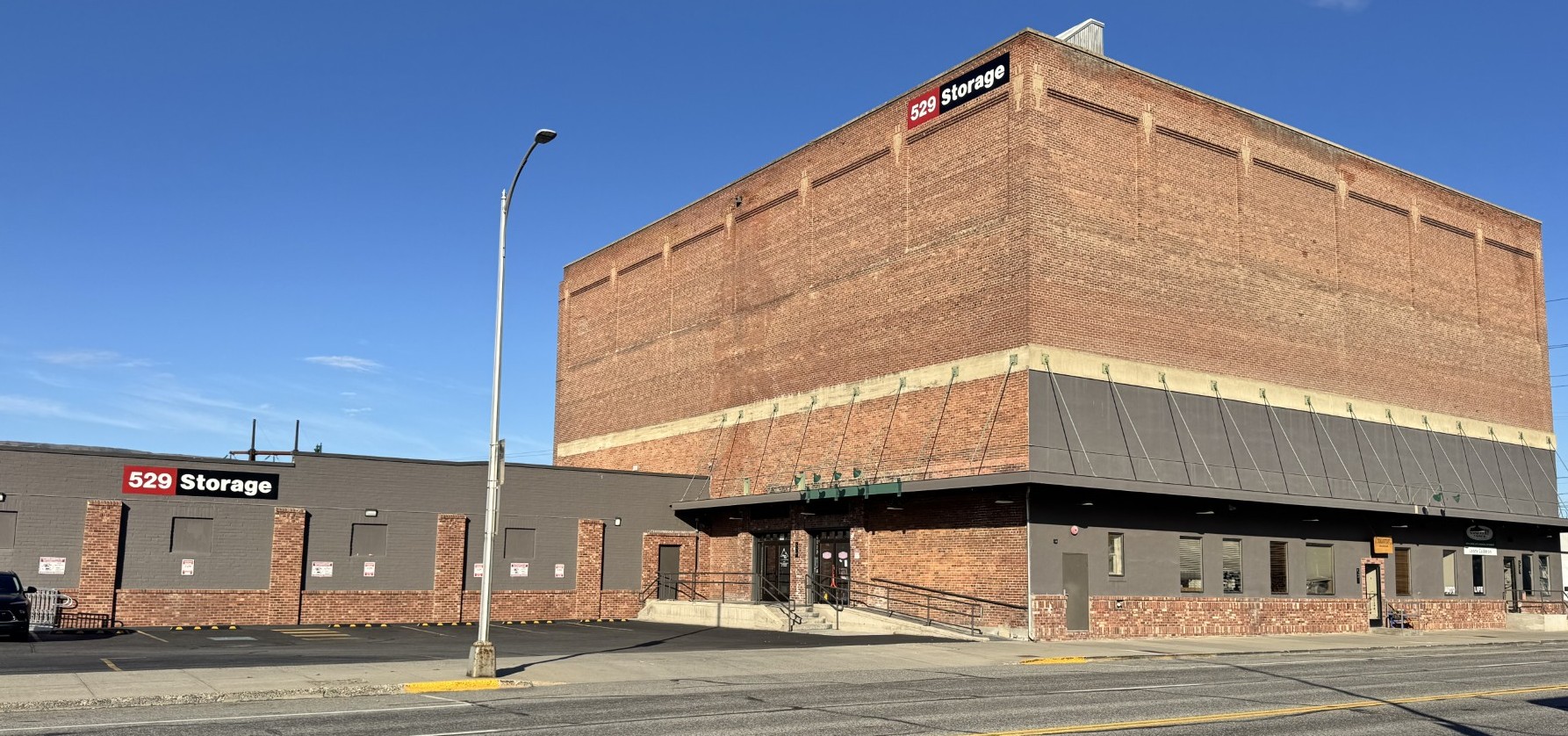 521 S Wenatchee Ave Wenatchee, WA 98801